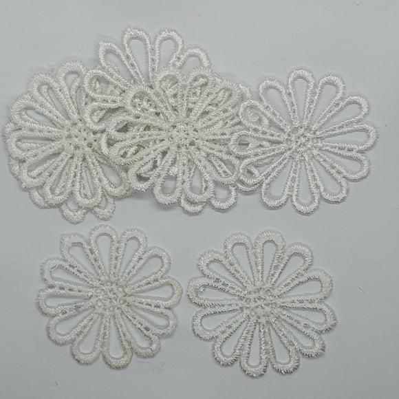 Daisy Flower Embroided Appliques Large - 8pack