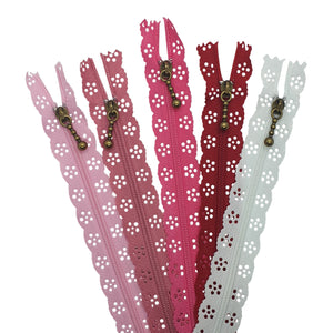 20cm Lace Zip Pack - Pink Mix